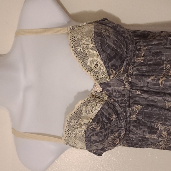 Nightie - Picture 2 of 11